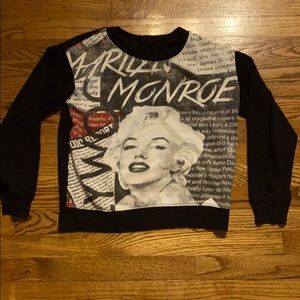 Marilyn Monroe sweater